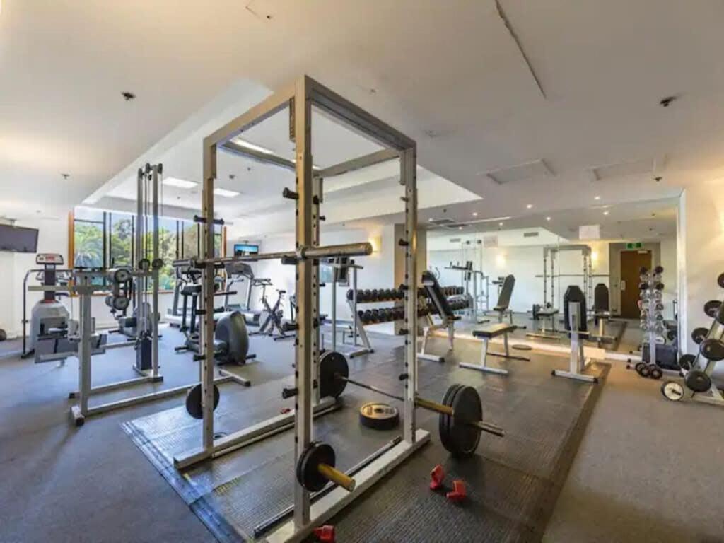 Bright One Bedroom Beauty With Balcony And Unbeatable Views โอ๊คแลนด์ ภายนอก รูปภาพ